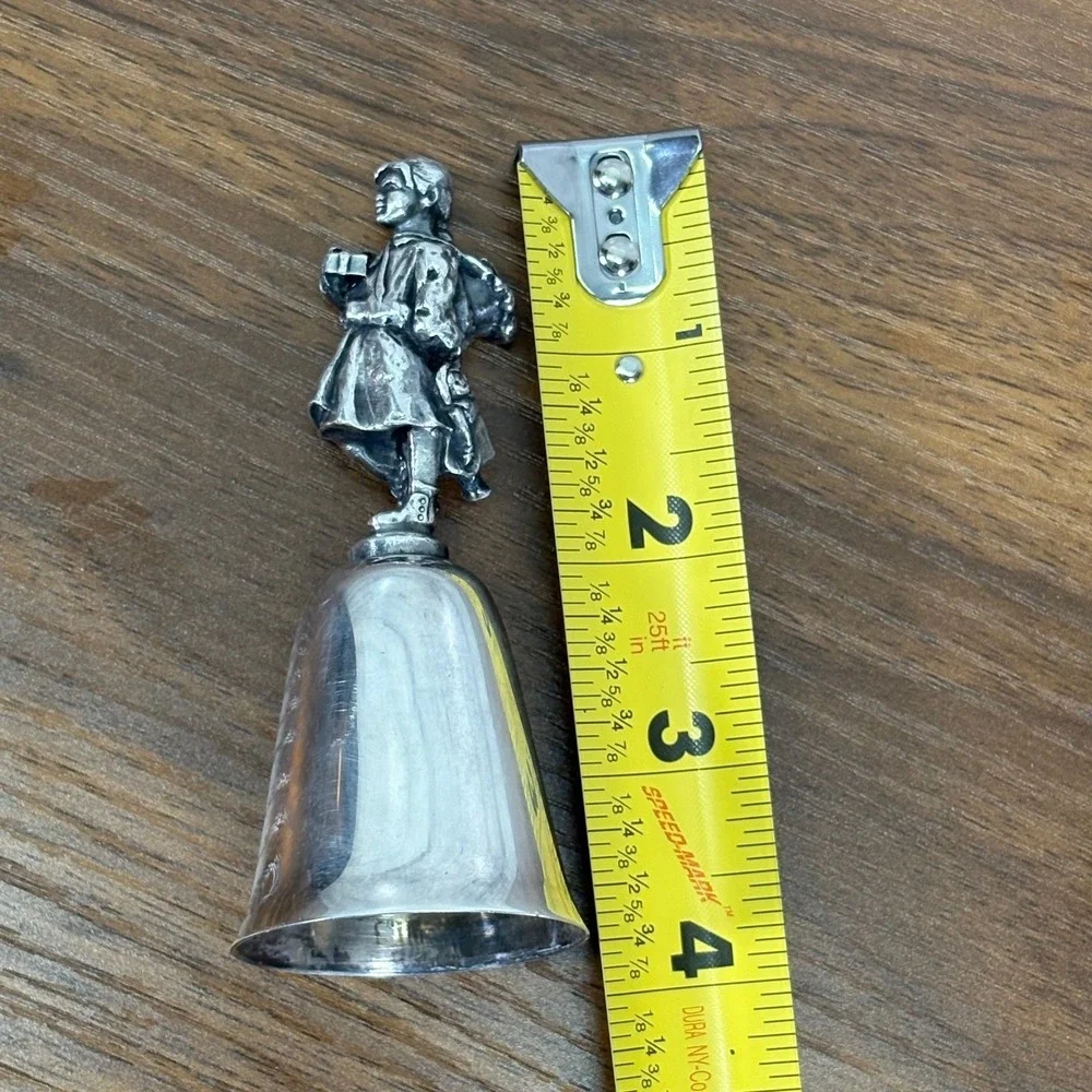 Reed and Barton Vintage Silver Plated Dinner‎ Bell
